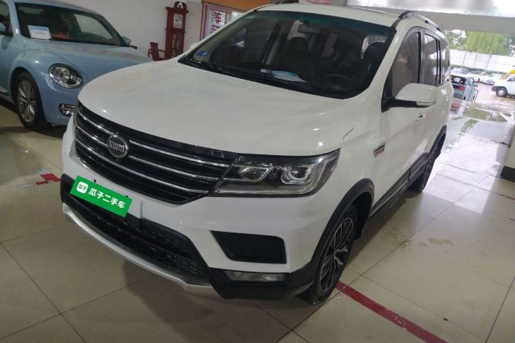 Used SWM X3 2021 1.5L Manual Comfort Version 7 Seats