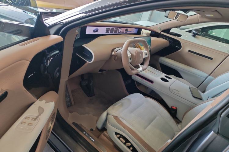 Used Avatr 07 2024 Ultra Range-Extended Four-Wheel Drive
