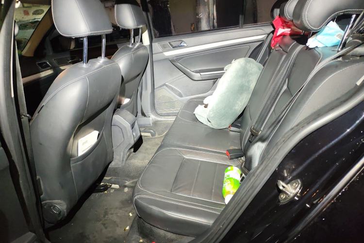 Used Volkswagen Lavida 2015 1.6L Automatic Comfort Edition