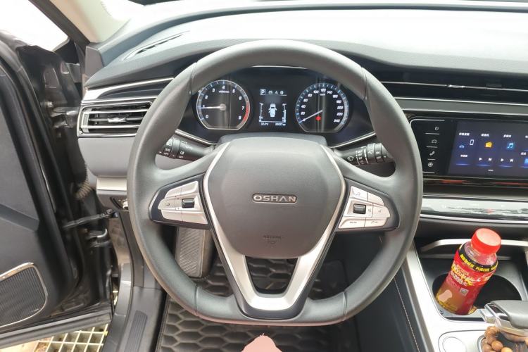 Used CHANGAN OSHAN X7 2020 1.5T Automatic Elite Edition Steering Wheel