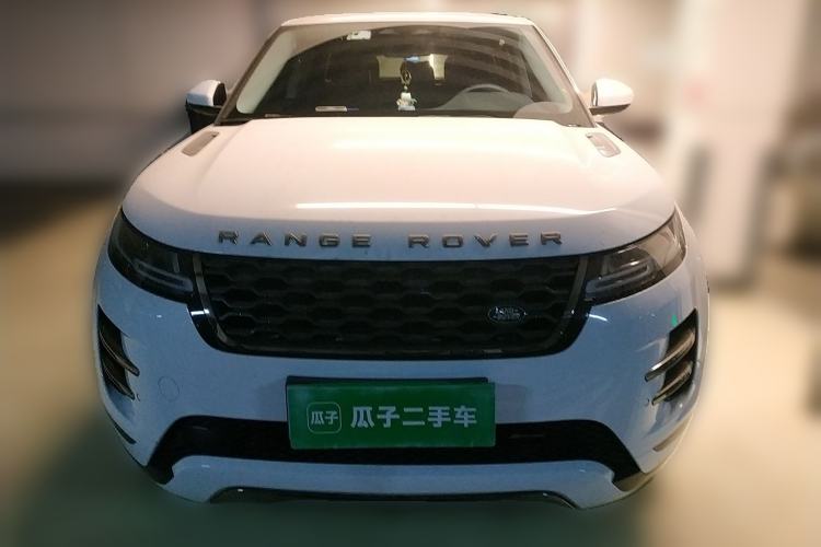 Used Land Rover Range Evoque 2022 Aurora L 249 PS R-Dynamic Luxury Edition Front