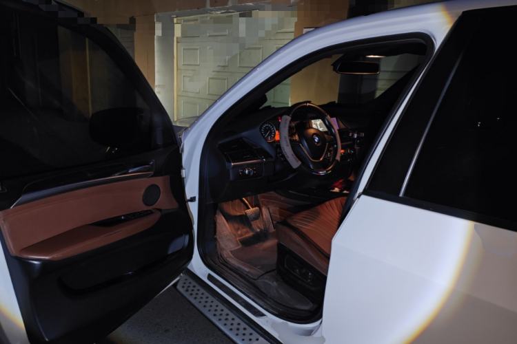 Used BMW X5 2014 xDrive35i Leading Model