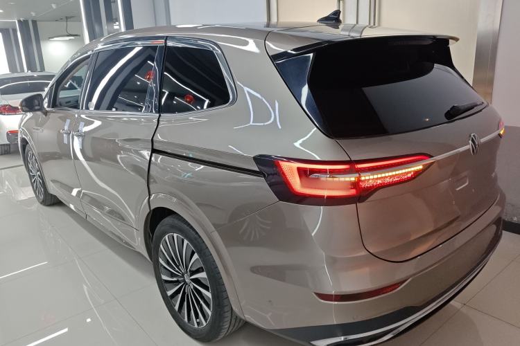 Used Volkswagen Viloran 2022 380TSI Prestige Edition