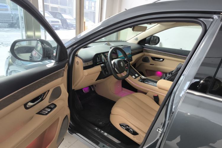 Used Hima AITO M7 2022 1.5T Four-Wheel Drive Luxury Edition