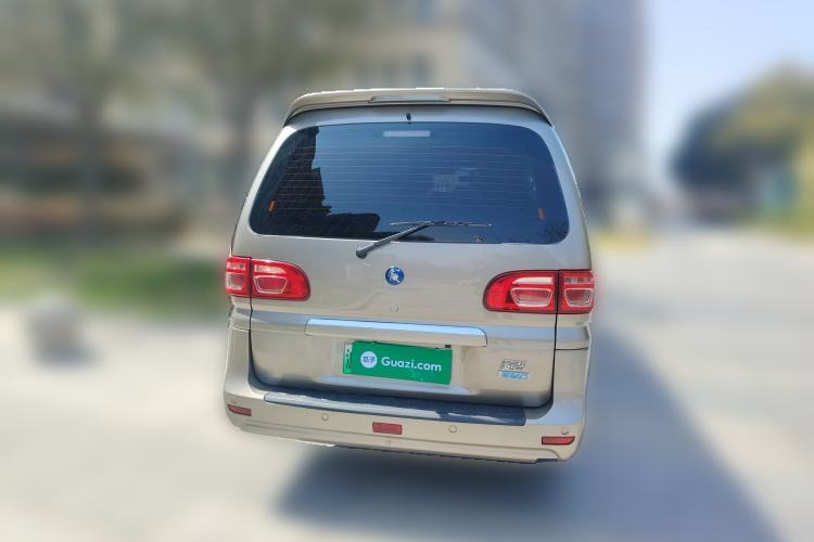 Used FORTHING Lingzhi M5 2022 Passenger Version Luxury Model 7 Seats Rear