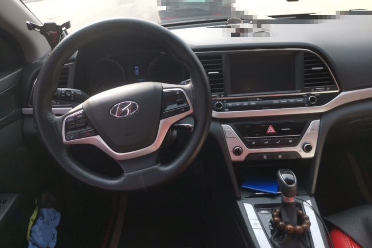 Used Hyundai Elantra (6th Generation / Lingdong) 2016 1.6L Automatic ZhiXuan – Elite Version Steering Wheel