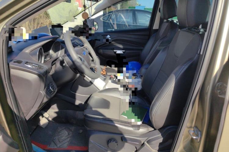 Used Ford Kuga 2013 1.6L GTDi Two-Wheel-Drive Trend Model