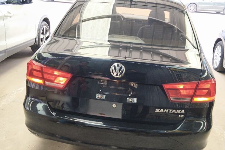 Used Volkswagen Santana 2013 1.6L Manual Fashion Edition
