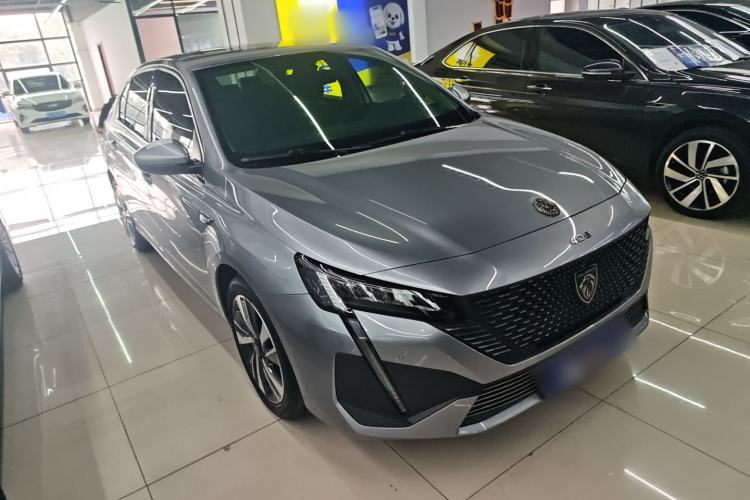 Used Peugeot 408 2022 1.6T Light-Chasing Edition Front Right 45 Deg