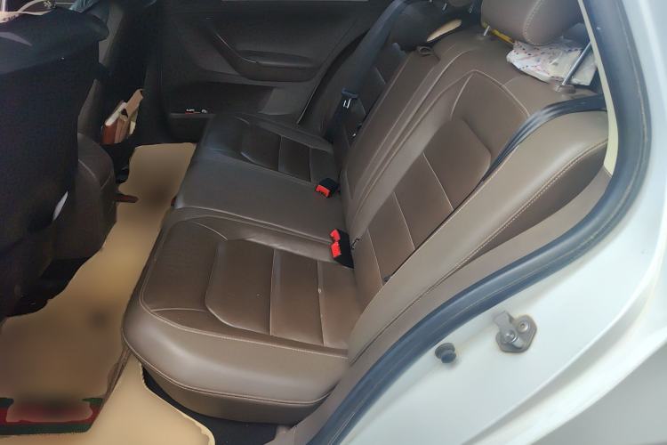 Used Volkswagen Bora 2013 1.6L Manual Comfort Model
