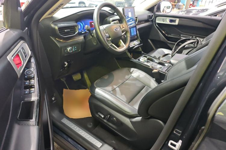 Used Ford Explorer 2020 EcoBoost 285 4x4 Titanium Edition 6 Seats