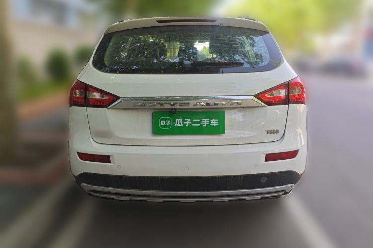 Used Zotye T600 2015 1.5T Manual Luxury Model
