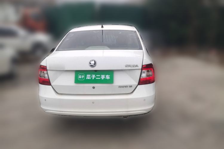 Used Skoda Rapid 2013 1.6L Automatic Smart Selection Model