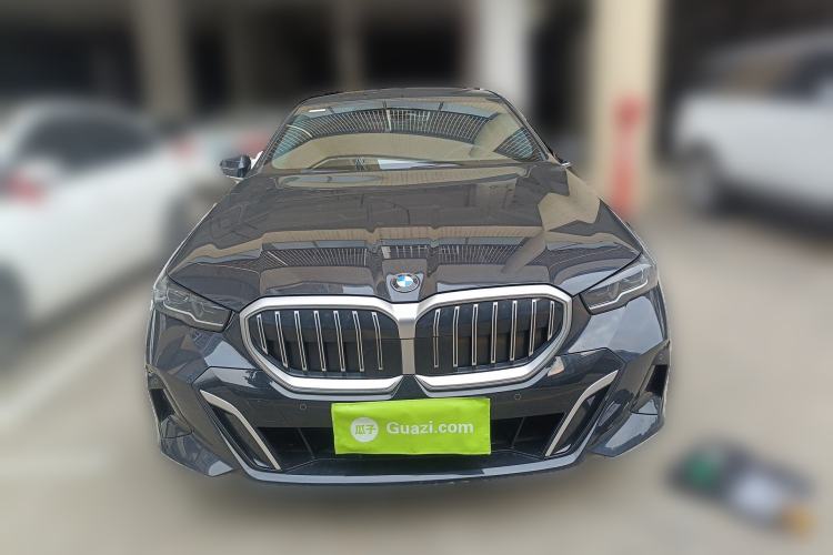 Used BMW 5 Series 2025 525Li M Sport Package Front