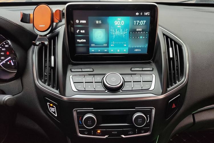 Used Dongfeng Aeolus AX5 2017 1.4T Automatic Fun Edition
