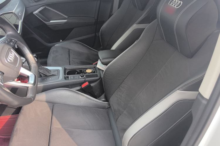 Used Audi Q3 2021 35 TFSI Fashion Dynamic Model