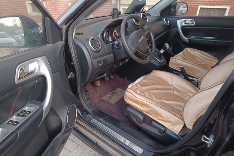 Used Haval H6 2016 Upgraded Model 1.5T Manual Two-Wheel Drive Value Edition