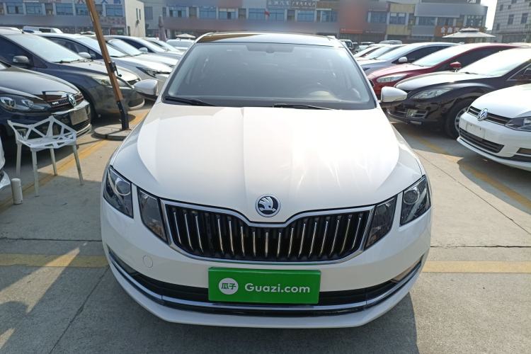 Used Skoda Octavia 2019 1.5L Automatic Luxury Edition