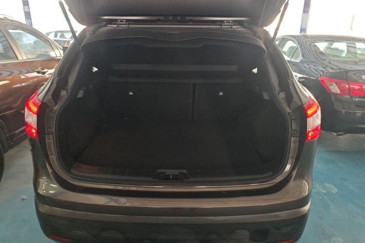 Used Nissan Qashqai 2017 2.0L CVT Smart Enjoyment Version China VI Standard
