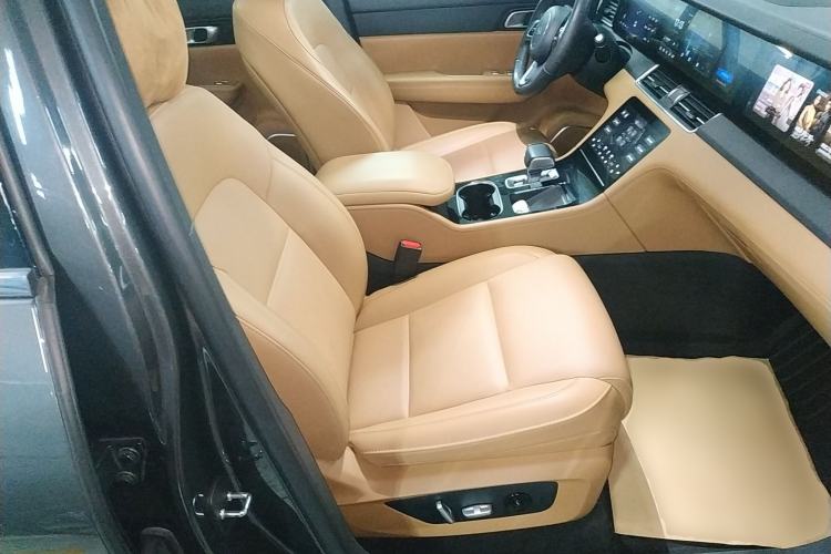 Used Li Auto ONE 2021 Extended-Range 6-Seater Version Right Front Seat