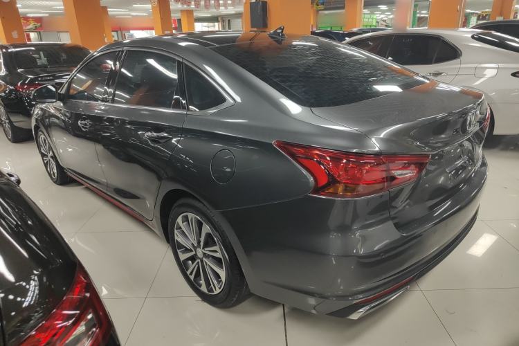 Used CHANGAN Ruicheng CC 2021 Blue Whale Edition 1.5T DCT Prestige Model Exterior 3