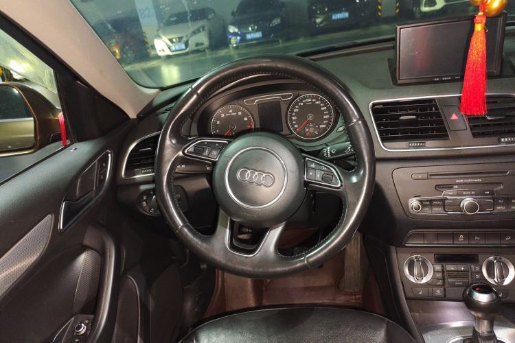 Used Audi Q3 2015 35 TFSI quattro Technology Edition