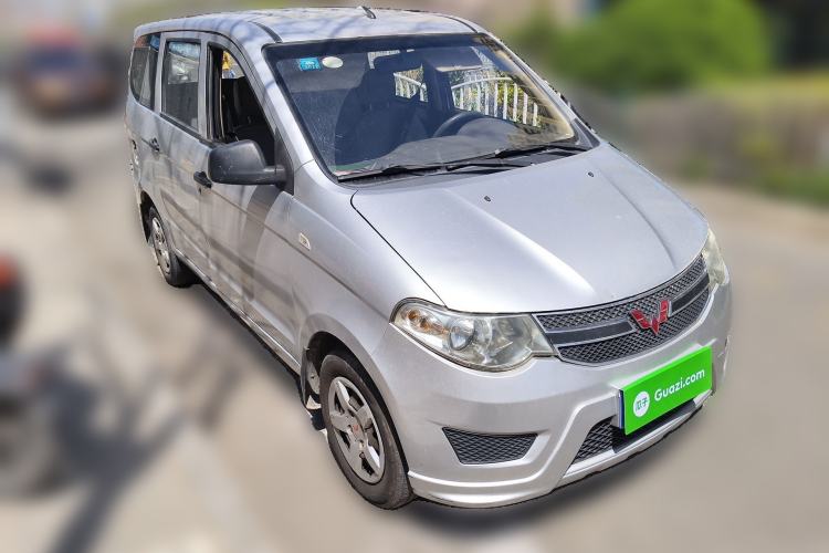 Used Wuling Hongguang 2015 1.2L S Base Model China V Standard

