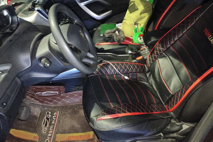 Used Peugeot 2008 2014 1.6L Automatic Fashion Edition
