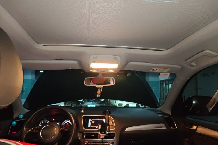 Used Audi Q5 2018 Collector's Edition 40 TFSI Technology Model Headliner