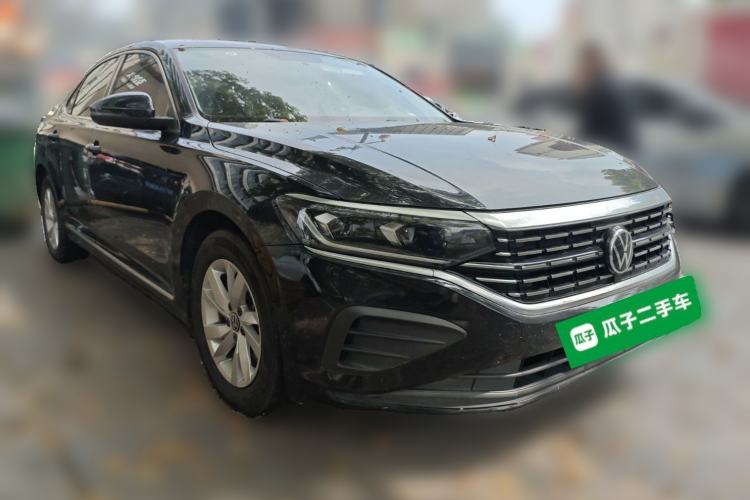 Used Volkswagen Passat 2022 280TSI Business Edition Front Right 45 Deg