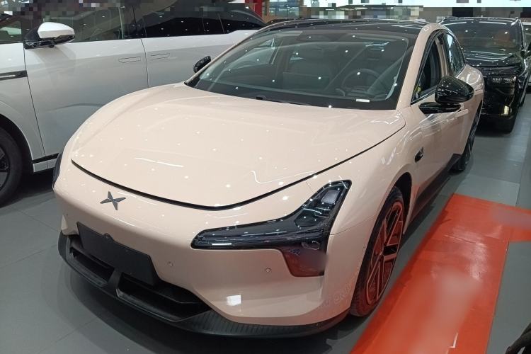 Used XPeng MONA M03 2025 600 with Ultra-Long Range Max