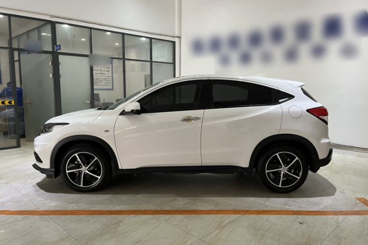 Used Honda Vezel 2020 1.5L CVT Pioneer Edition
