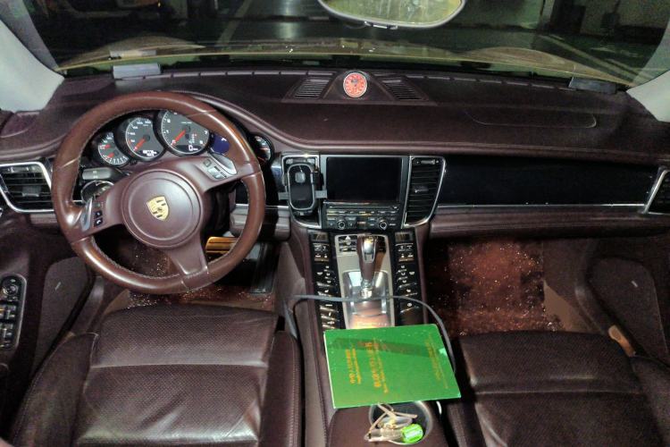 Used Porsche Panamera 2014 Panamera 3.0T Center Console