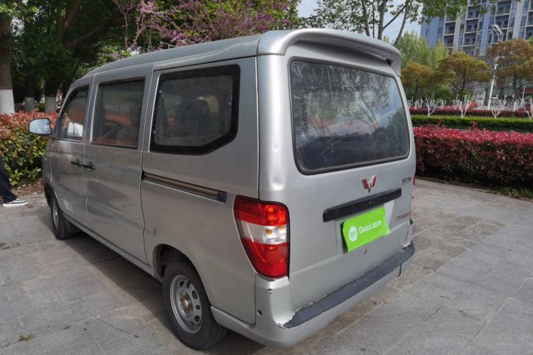 Used Wuling Zhiguang 2010 1.0L New Version Practical Short-Body L2Y