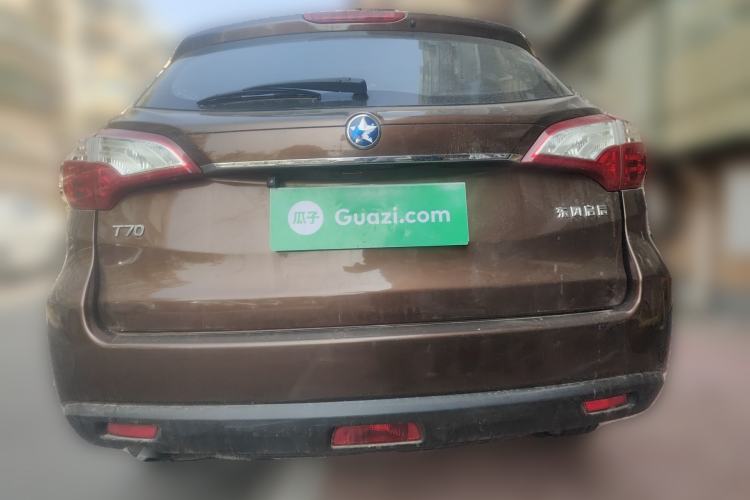 Used Venucia T70 2016 1.6L Manual Ruixing Edition Rear