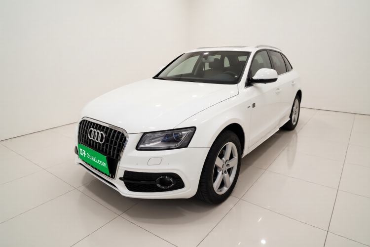 Used Audi Q5 2017 Plus 40 TFSI Ambition Model