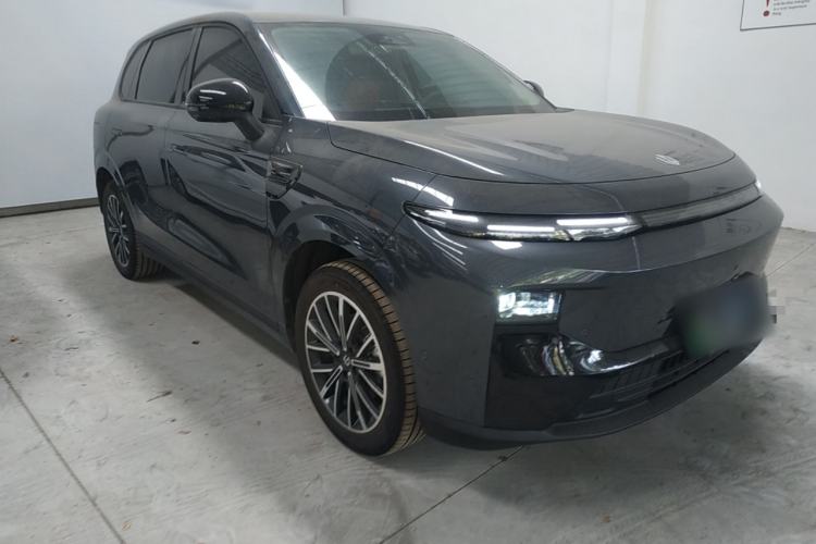 Used Leapmotor B10 2025 510 Comfort Edition Front Right 45 Deg