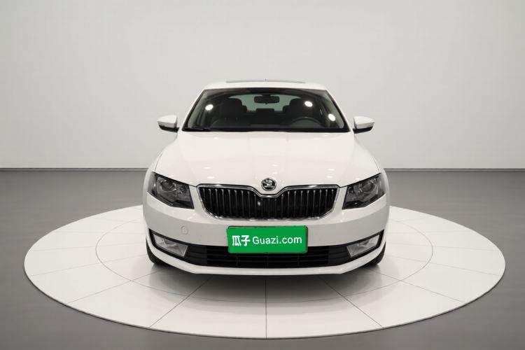 Used Skoda Octavia 2015 1.6L Automatic Eado Edition