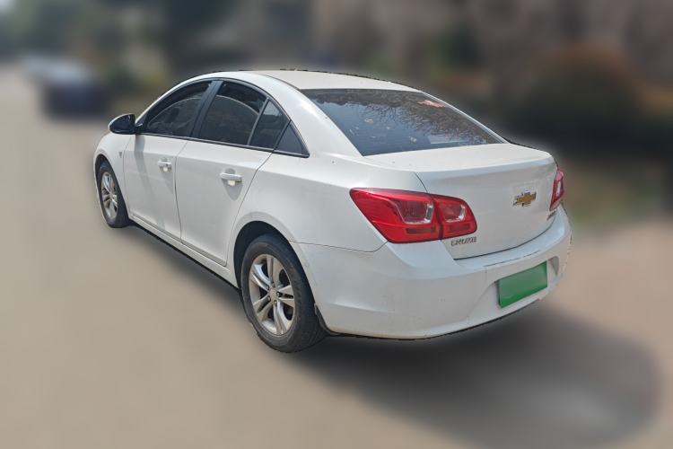 Used Chevrolet Cruze 2015 1.5L Classic SE MT
