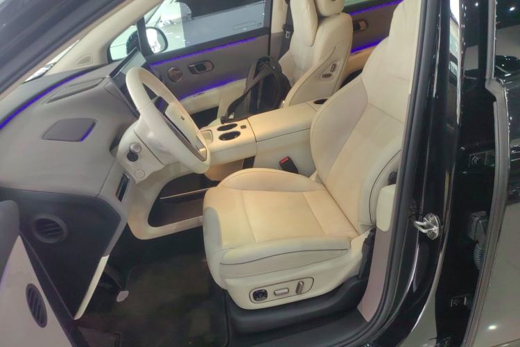 Used Li Auto Li Auto i8 2025 Model Standard Version