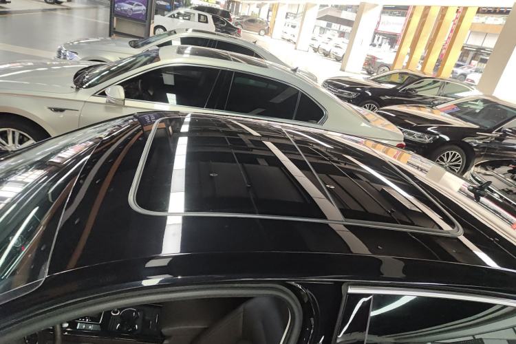 Used Volkswagen Phideon 2021 380TSI Luxury Edition
