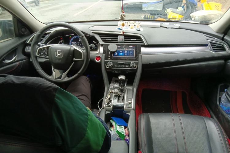 Used Honda Civic 2016 220TURBO CVT Luxury Edition
