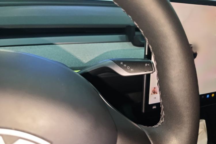 Used Tesla Model Y 2023 Rear-Wheel-Drive Version