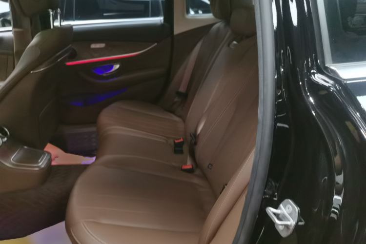 Used Mercedes-Benz E-Class 2023 Updated E 300 L Fashion Edition
