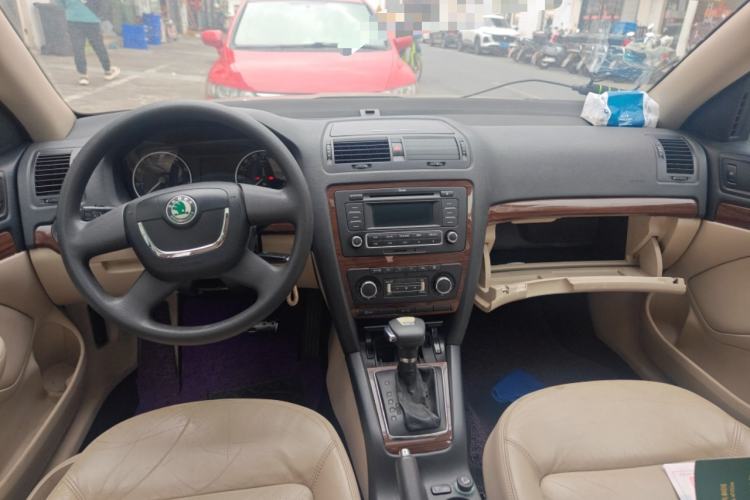 Used Skoda Octavia 2012 1.8TSI DSG Yijun Edition
