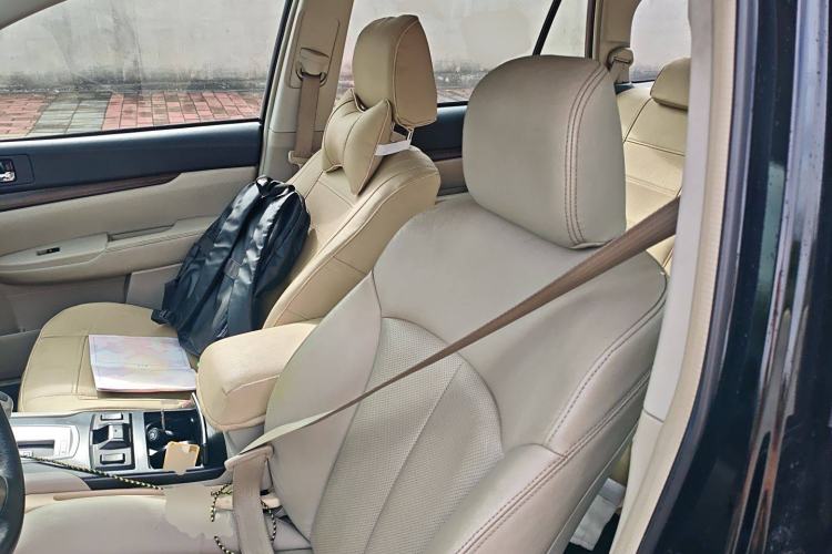 Used Subaru Outback 2014 2.5i Yashang Elite Edition Left Front Seat