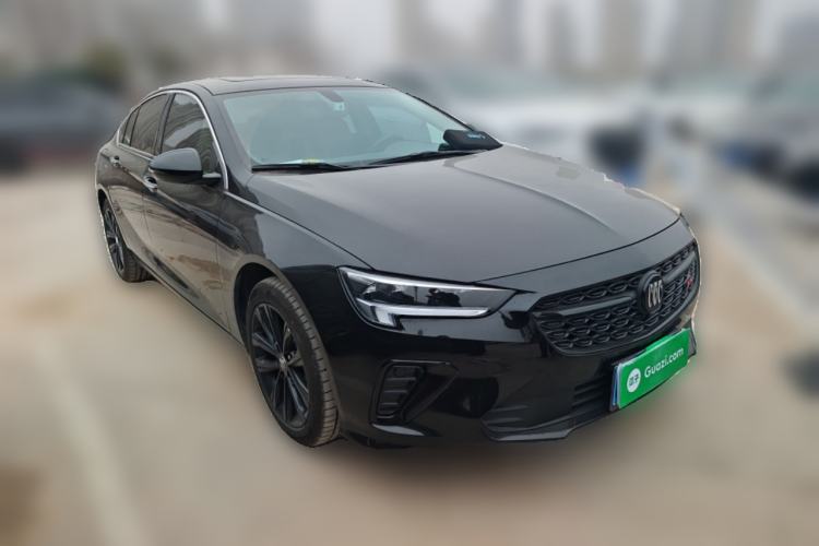 Used Buick Regal 2024 28T Luxury Edition Front Right 45 Deg