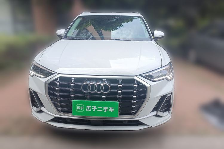Used Audi Q3 2022 40 TFSI Fashion Dynamic Model