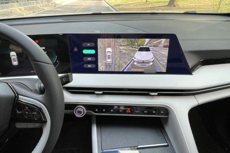 Used CHANGAN CS75 PLUS 2023 3rd Generation 2.0T Automatic Prestige Version Interior 4