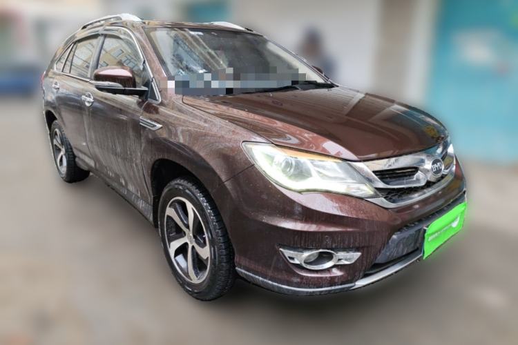 Used BYD S7 2016 2.0T Automatic Prestige Plus Front Right 45 Deg